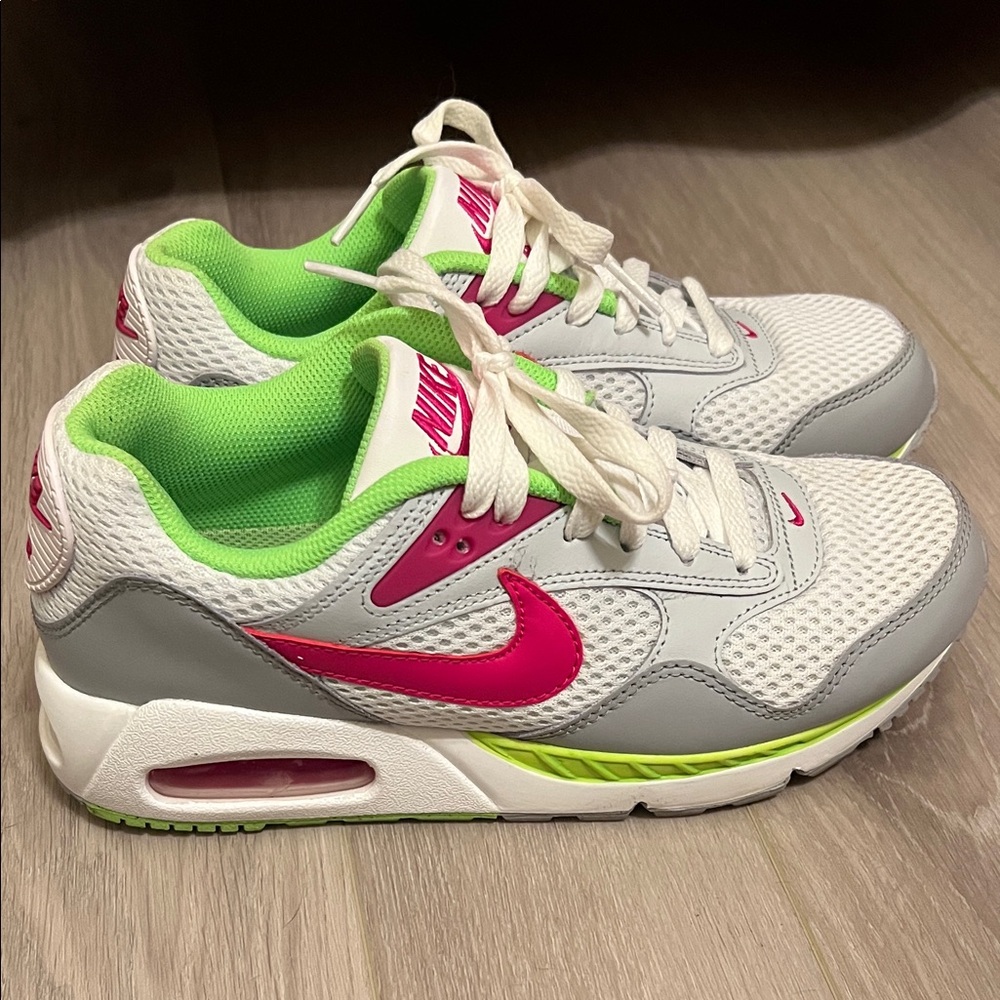 White and Gray Nike Sneakers with Pink Accents